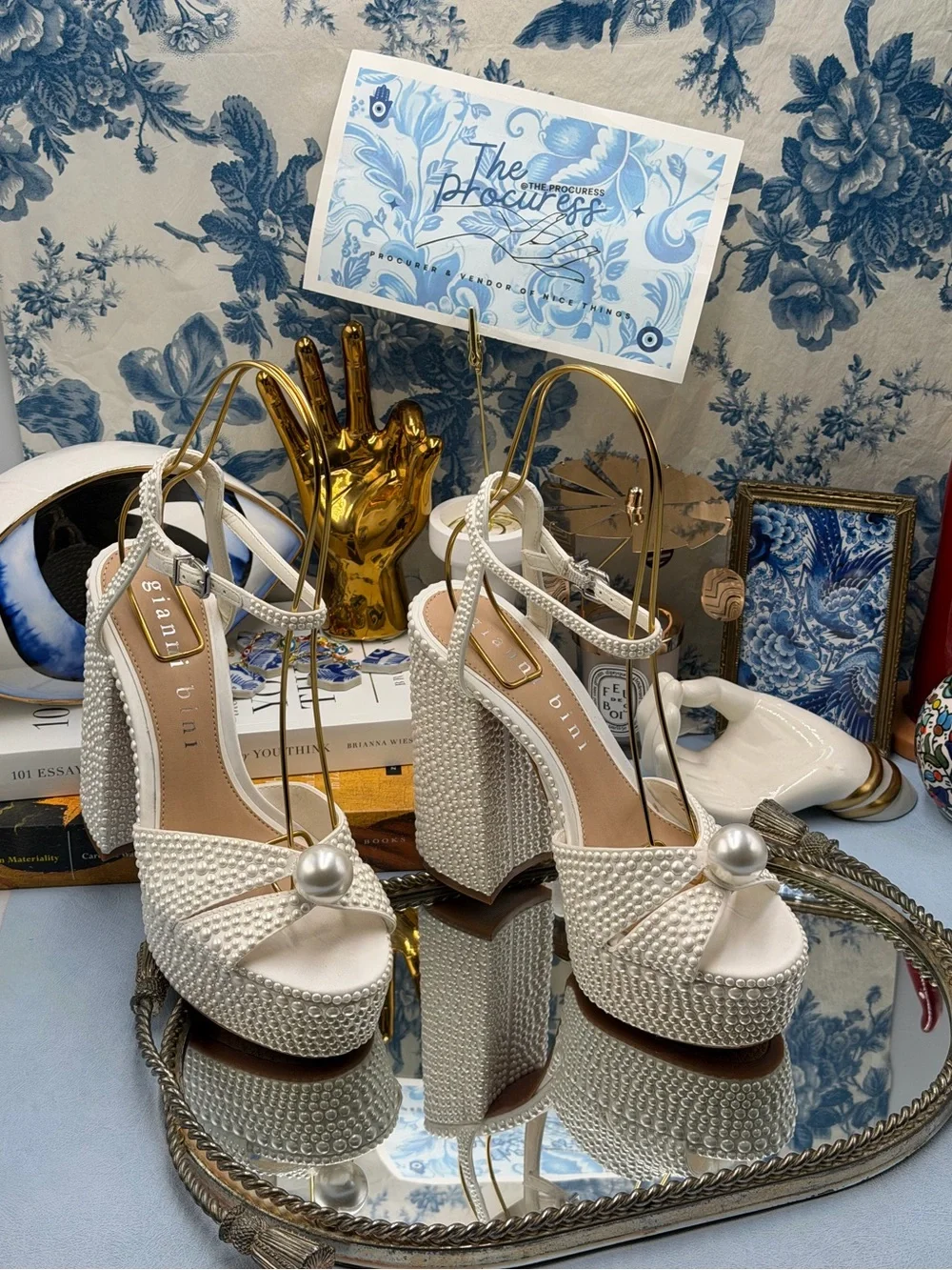 🆕 GIANNI BINI 🧿 NWOB KemaraTwo Embellished Pearl Studded Platform Sandal Sz 7